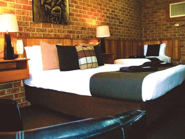 Begonia City Motor Inn Баларат Стая снимка